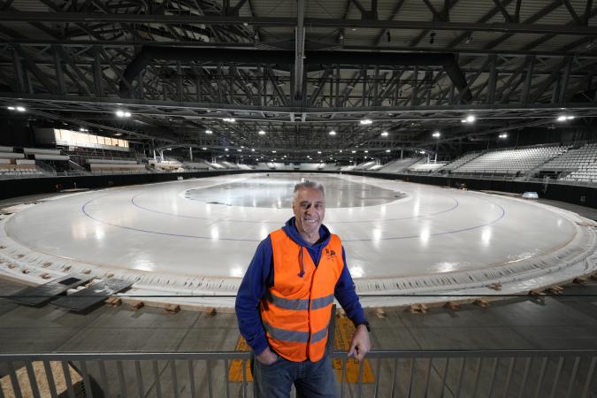 Canadian ice master makes Olympic history with the Games' 1st indoor ...